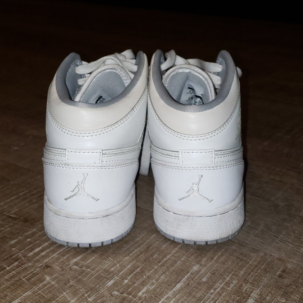Shoes - Picture 3 of 3